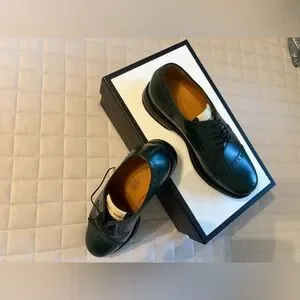 Gucci Men’s Horse Calf Green Leather Derby Shoes with Brogue Detailing Gucci Men main image 2